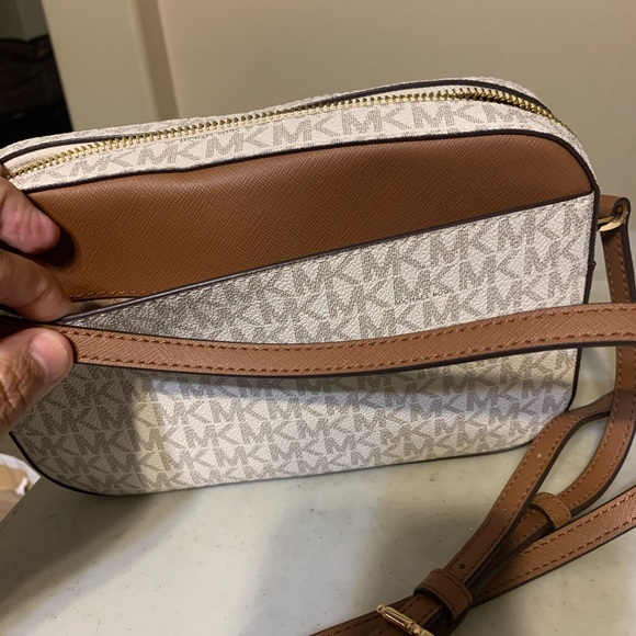 Michael Kors crossbody